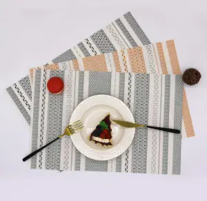 Elegant Luxury High Quality Linen Fabric Table Mat Non-Slip Insulation Kitchen Accessories Decorative Tablemat Holidays Bright
