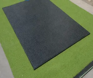 Black Rubber Floor Mat durable Anti-slip Designed for Stables & Home Gyms
