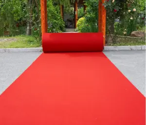 Hot Selling Anti-Slip PVC Backed Red Carpet with Flowers Soft Washable Polyester Rug for Office Home Weddings Prayers Hotels